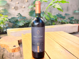 Dallavino Malbec Tannat